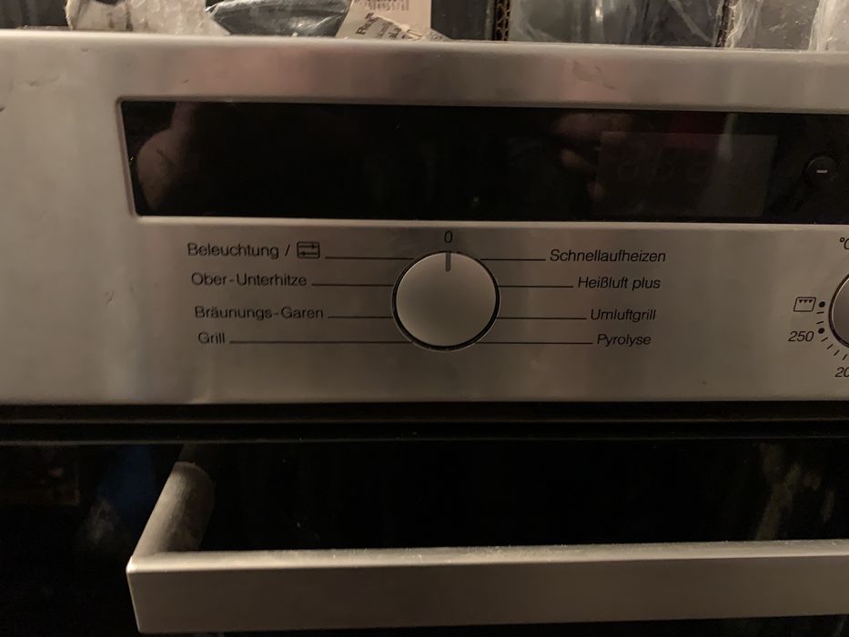 Cuptor electric Miele