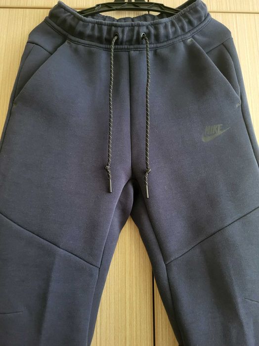 Долнище Nike tech fleece