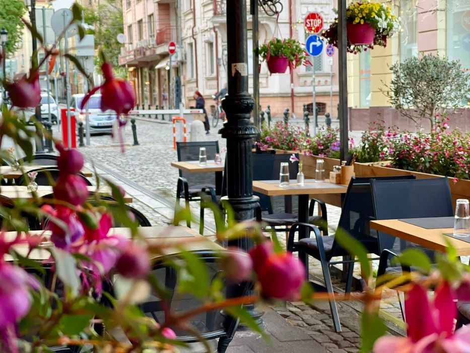 Продава се Заведение в Пловдив, Център - 280 кв.м за 71 €/кв.м - Снимка #4