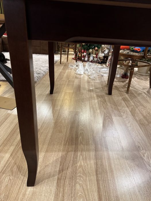 Трапезна маса масив