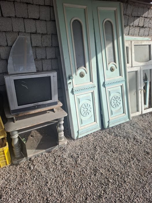 Эшик ром телвизор