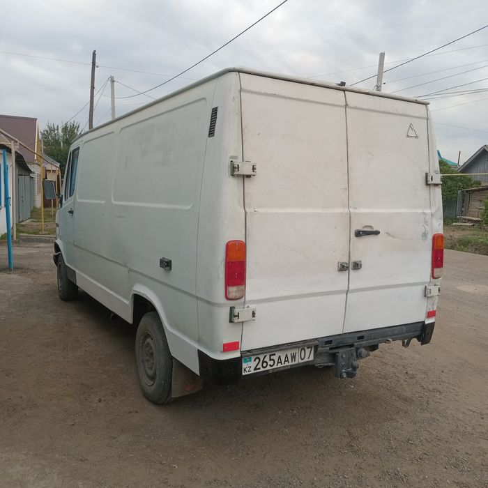 Мерседес т1 208D