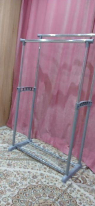 Вешалка напольная