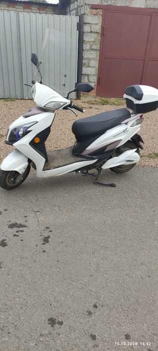 Электро скутер .