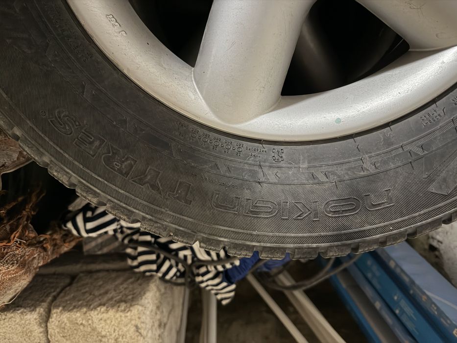 Диски с шинами 235/60 R16