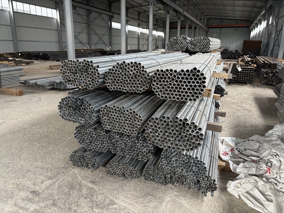 Поцинковани колчета за домати ф25-ф27