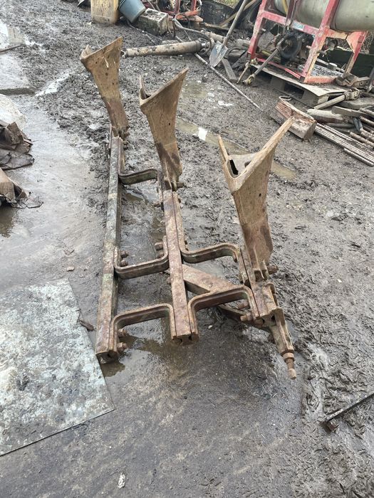 Piese remorci axe butuci