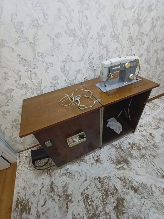 Швейная машина VERITAS