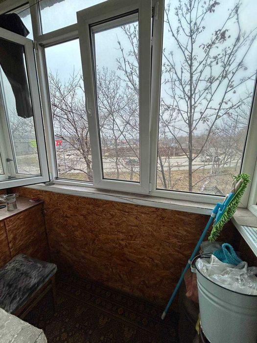 Продам 2-х ком Орджоникидзе