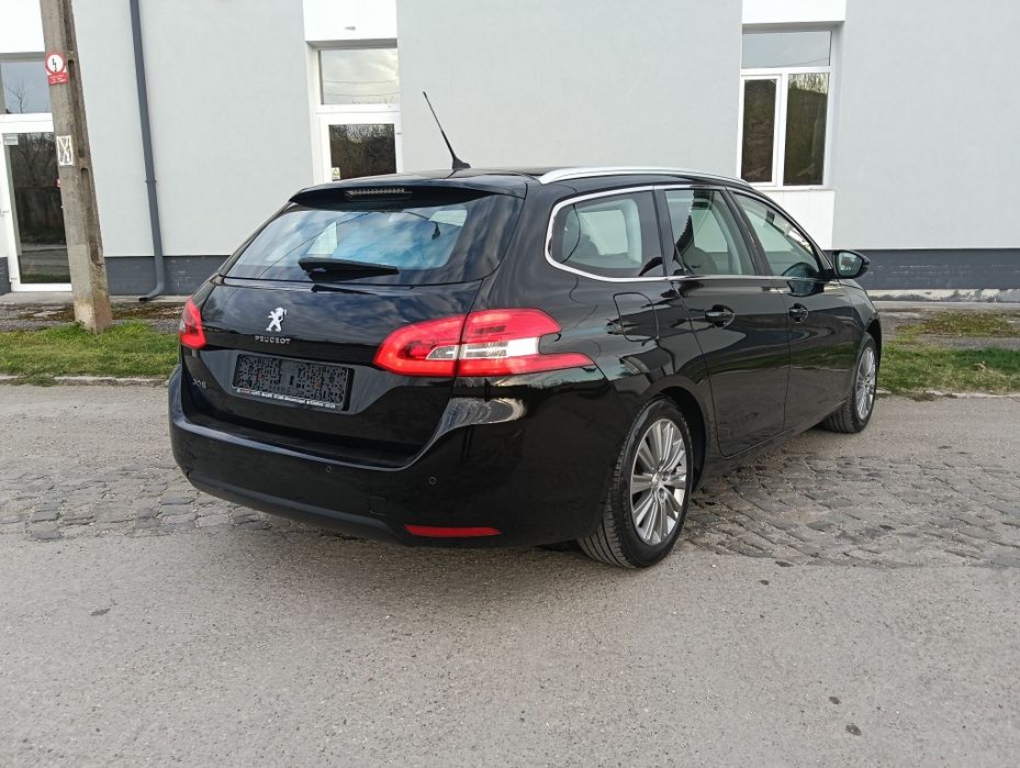 Peugeot 308 sw 124000 km 2019 Allure