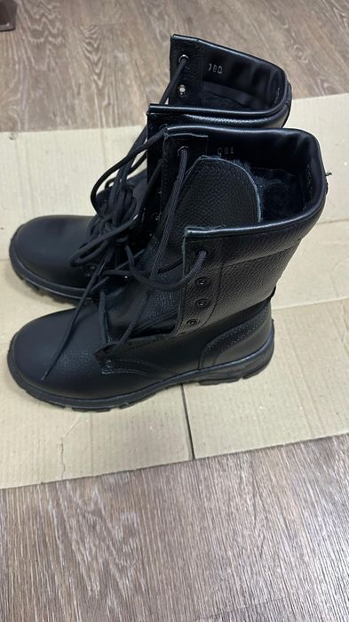 Берцый новый сатылады