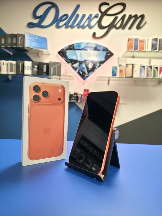Iphone 17 Pro / Orange/Silver / 256 GB / DeluxGSM