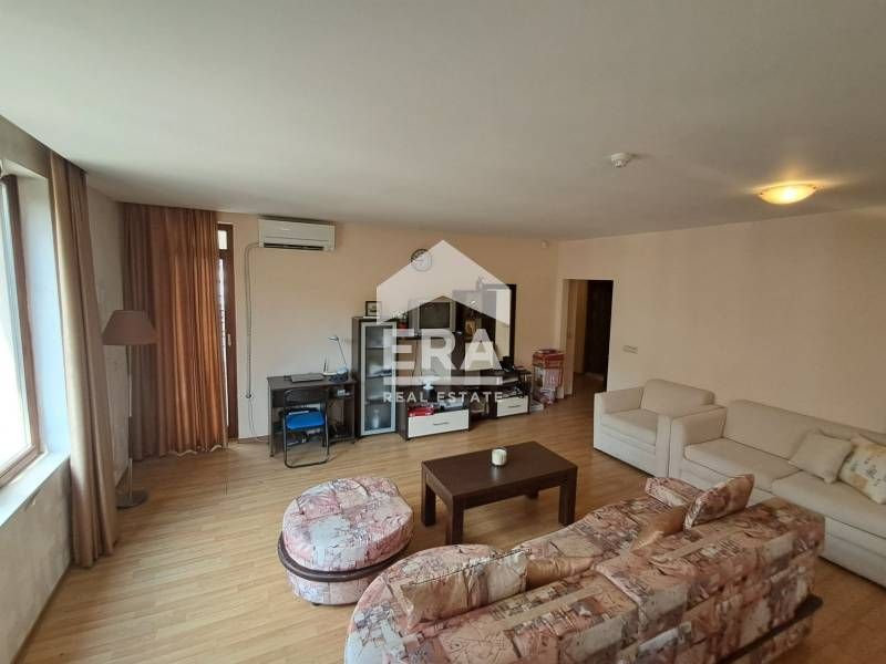 Продава се Тристаен апартамент в к.к. Златни пясъци - 118 кв.м за 1153 €/кв.м - Снимка #3