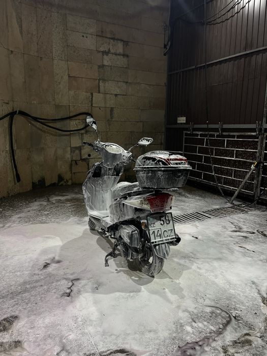 Продам скутер м 8