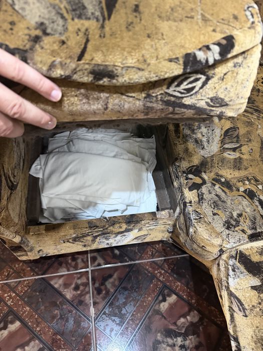 Coltar retractabil si cu depozitare