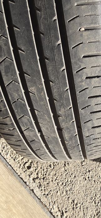 Комплект шин 215/55 17 continental