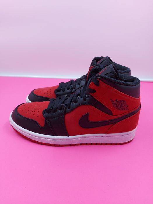 Jordan 1Mid Gym Red Black номер 41 Оригинални мъжки кецове