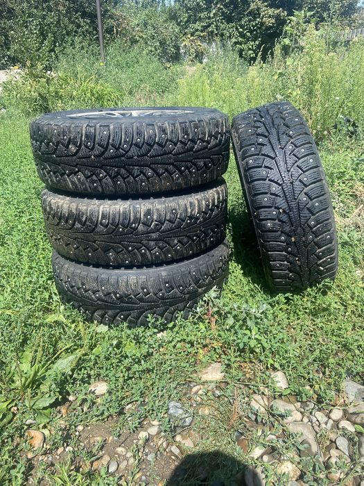 продам зимние резины р14