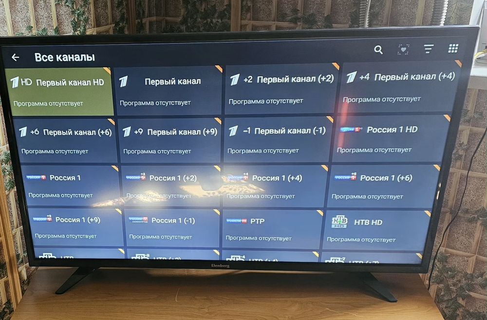 Продам Смарт тв 40дюймов