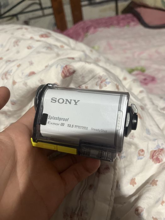 Продам камеру SONY