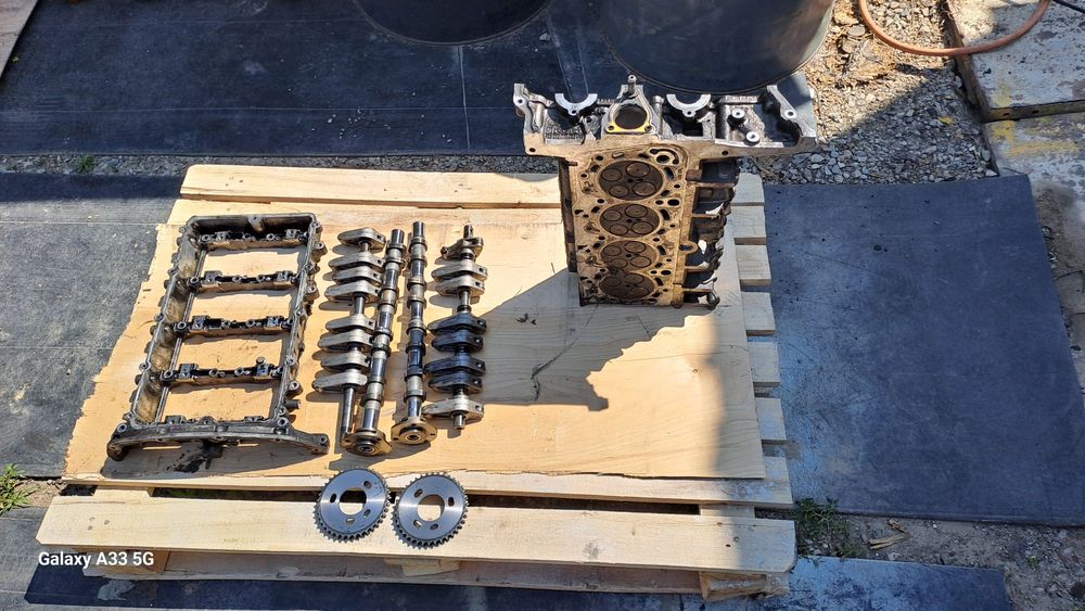 Цилиндрова глава за Форд Транзит 2.4TDCI