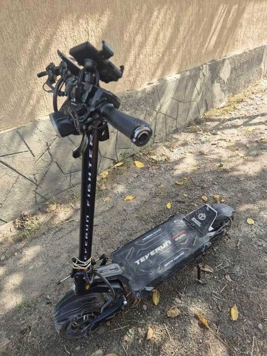 Продам электрон самокат