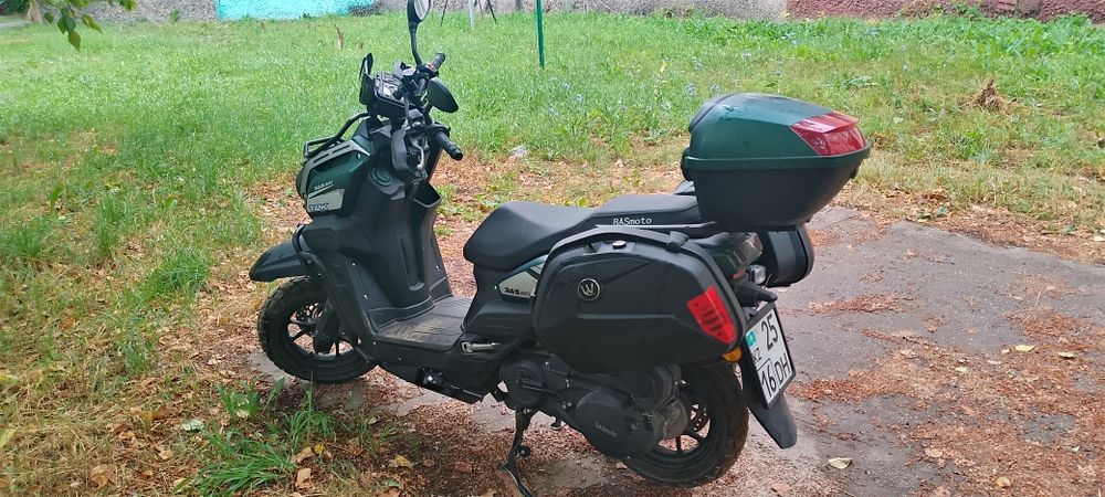 Продам скутер Танк