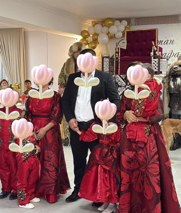 тойға арналған киімдер