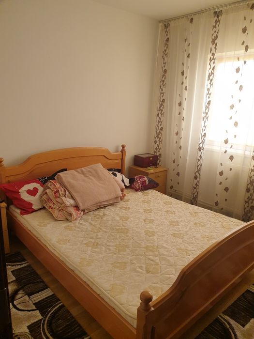 Inchiriz apartament 2 camere Cuza Voda