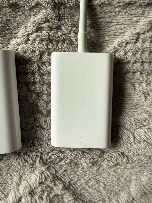 Adaptorul Apple HDMI USB-C USB-A