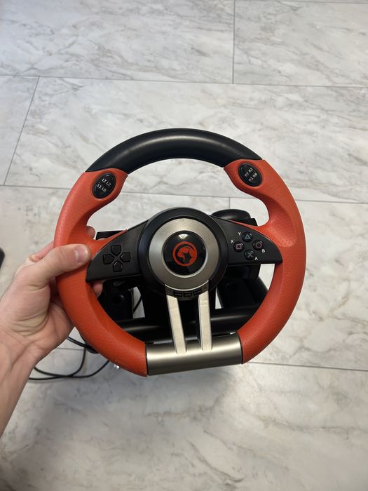 volan cu pedale functional