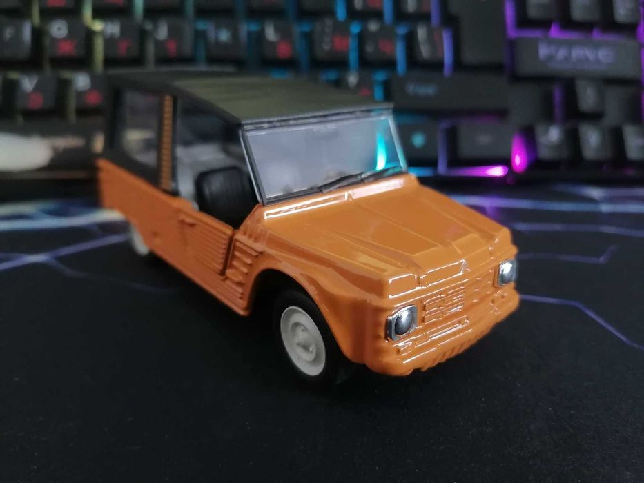 Ситроен Мехари '68 в мащаб 1:34