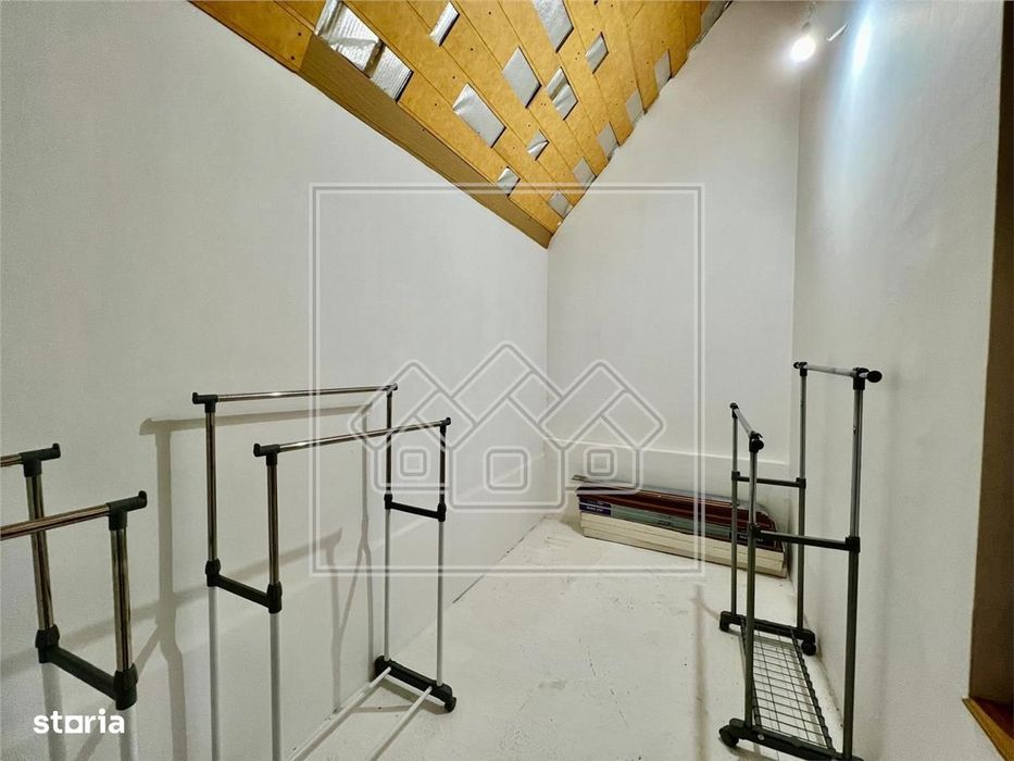 Casa individuala - 5 camere, 184 mp, acces auto - Dumbravii