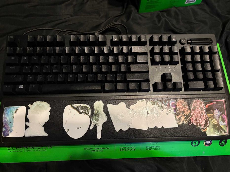 Razer Naga Pro / Blackwidow v3 / Kraken V3 Hypersense