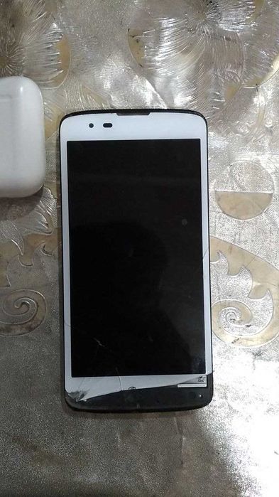 LG K8  16/2 Rabochiy