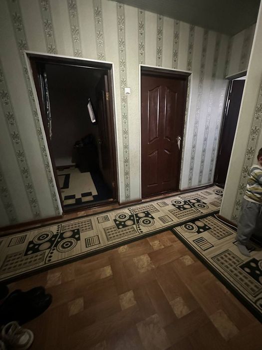 Sergelida 3 xona  4 xona qilingan kv sotiladi  78000$