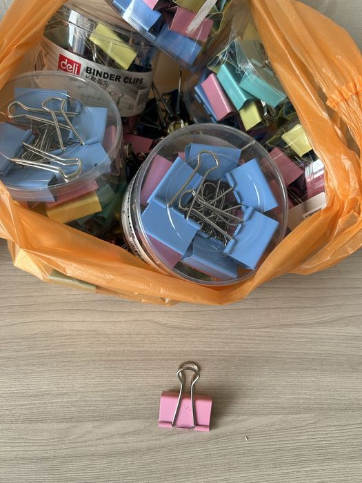 Продам зажимы для бумаг