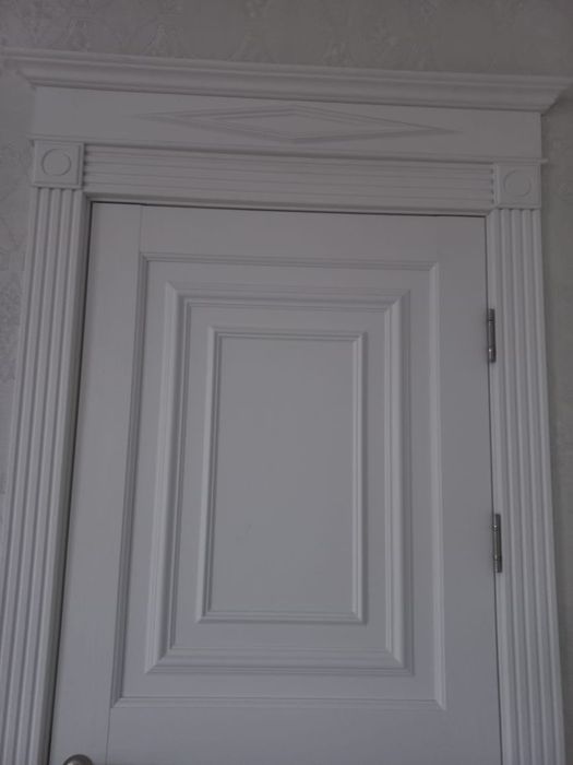 Дверь белую продам 1шт