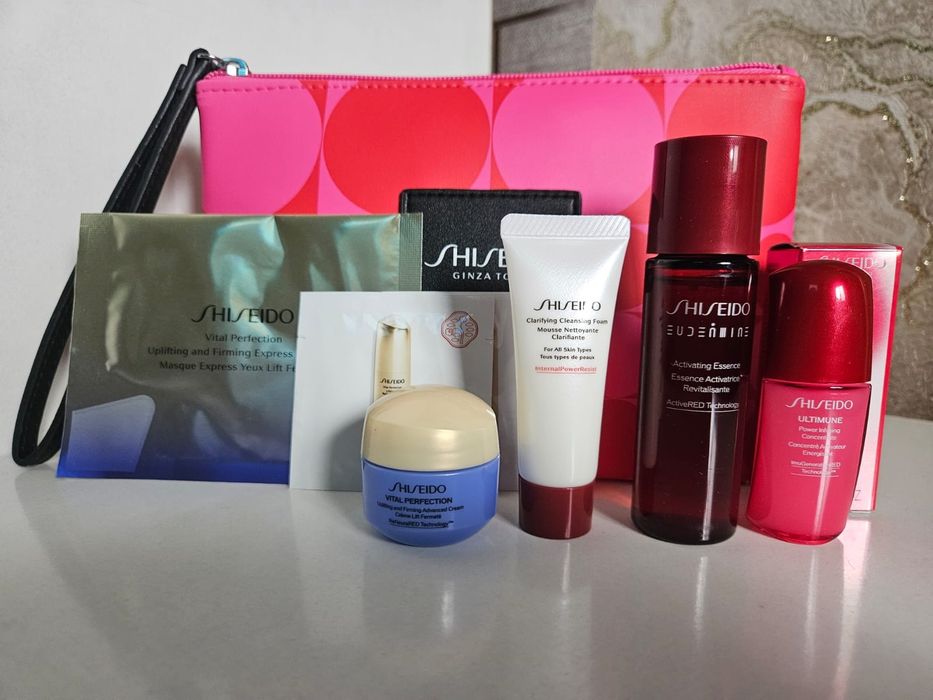 Наборы Lancome и clinic