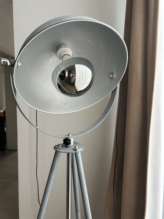 Lampadar metalic  gri  diametru 40cm