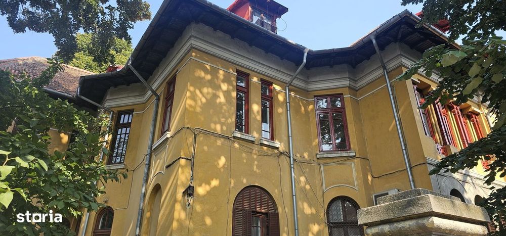 Cotroceni oportunitate amenajare mansardă și pod într-o vilă elegantă — fotografia 2