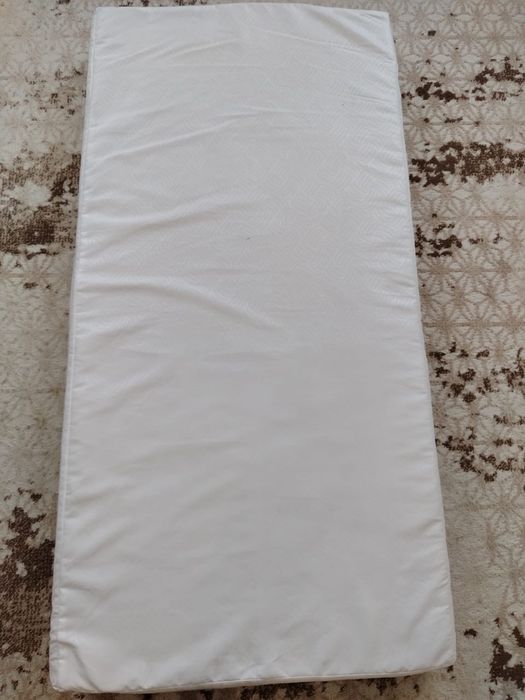 Продам  матрас новый