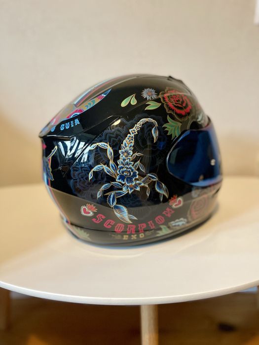 Casca moto scorpion exo 390 marimea S (56cm) viziera clara + albastru