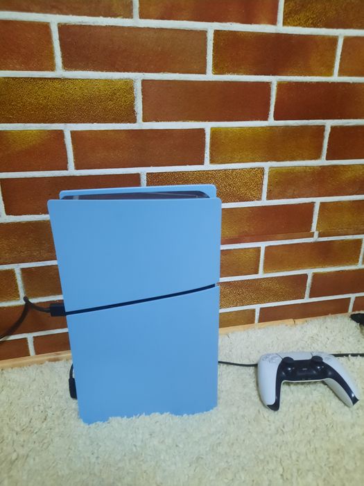 Vand PlayStation 5 aproape nou la SUPER PRET!!!
