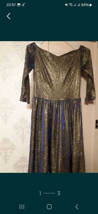 Продам женское платье.