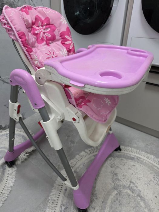 Продам детский стол