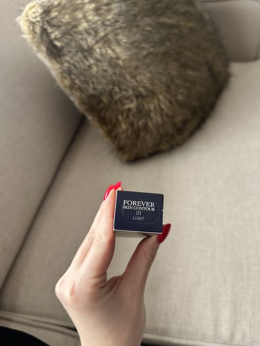 НОВ Dior Forever Skin Contour 01