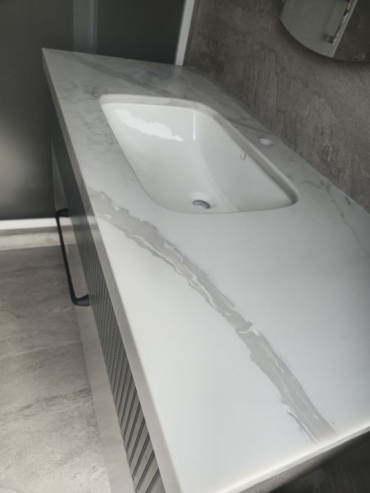 Ступени : Столешницы : Барные стойки : Подоконники :Столешница