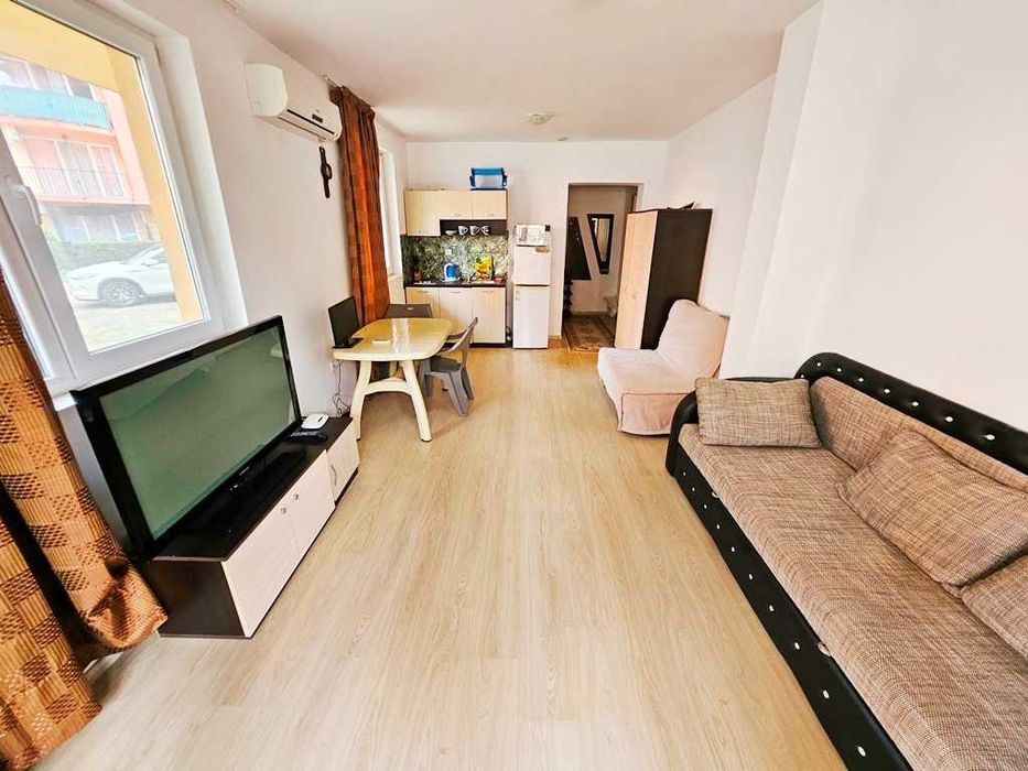 Продава се Едностаен апартамент в к.к. Слънчев бряг - 37 кв.м за 688 €/кв.м - Снимка #1