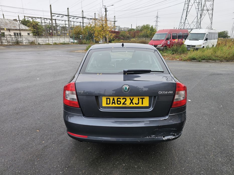 SKODA Octavia 2013 — imagine 4